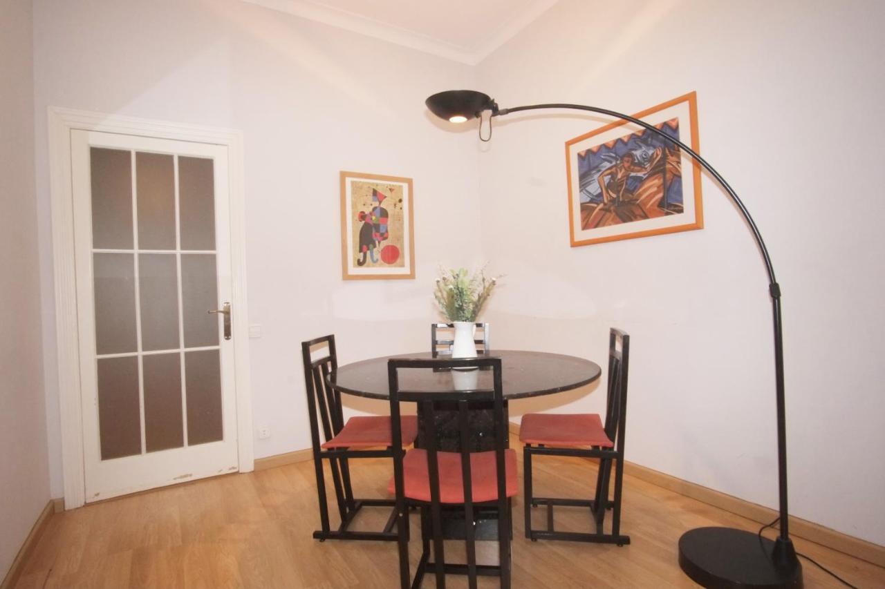 Lovely Apartment At Park Gueell Barcelona Eksteriør billede