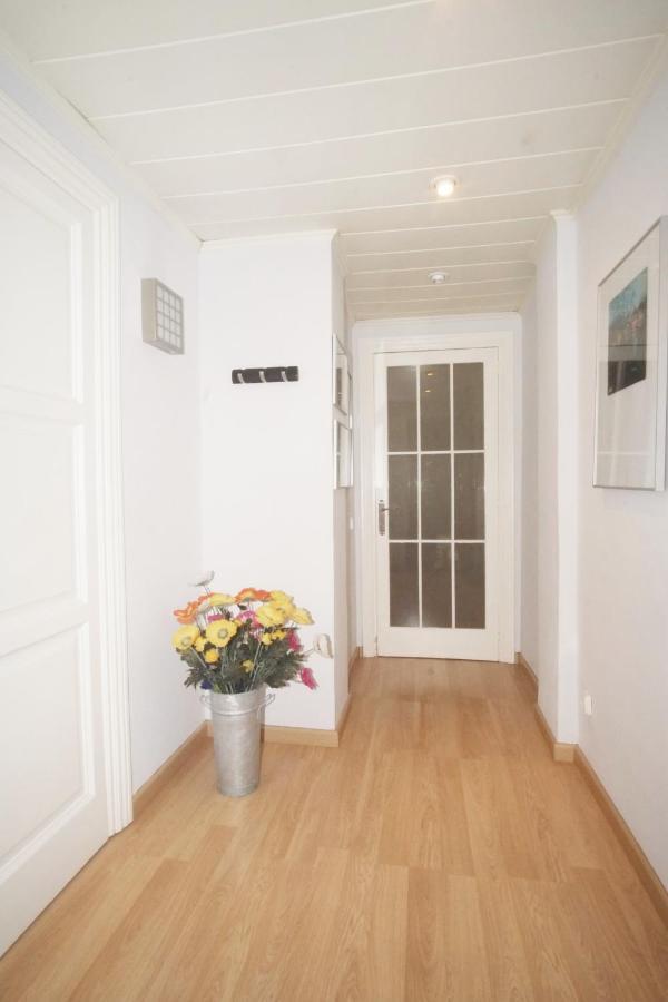 Lovely Apartment At Park Gueell Barcelona Eksteriør billede